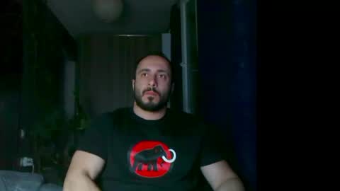 Snapshot of t_huracane chatting on 05-12-26, 06:16 Huracane online show from 05-12-26, 06:16