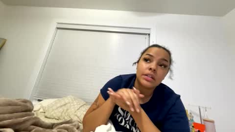 t_princess_t online show from 02-03-25, 02:36