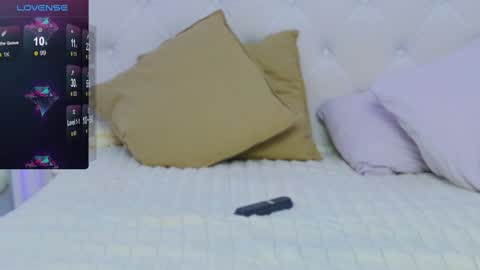 Snapshot of taahiraarabian chatting on 01-06-25, 07:24 Arianna online show from 01-06-25, 07:24