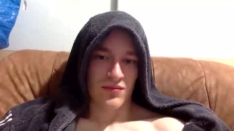 tabuo online show from 09-26-25, 09:41