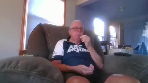 Snapshot of tacrunner66_ chatting on 06-04-26, 02:39 tacrunner66_ online show from 06-04-26, 02:39