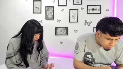 Snapshot of tainy_n_harley chatting on 01-15-25, 08:30 Liam and Juli online show from 01-15-25, 08:30