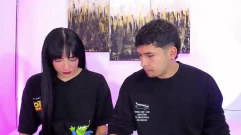 Snapshot of tainy_n_harley chatting on 09-17-25, 04:03 Liam and Juli online show from 09-17-25, 04:03