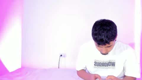 Snapshot of tainy_n_harley chatting on 11-14-25, 06:34 Liam and Juli online show from 11-14-25, 06:34