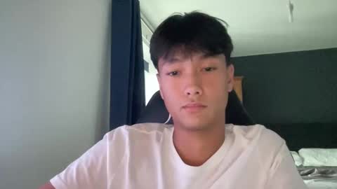 Snapshot of taiob283 chatting on 09-19-25, 05:35 Ben online show from 09-19-25, 05:35