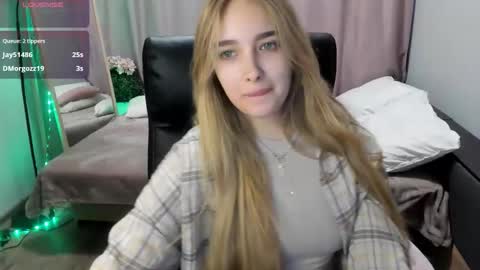 Taisia online show from 03-14-26, 09:15