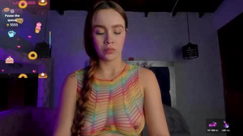 Taissa online show from 11-06-25, 07:48