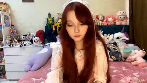 Eva   online show from 05-26-26, 07:15