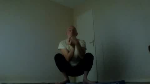 Jack Pierrot online show from 12-22-25, 06:10