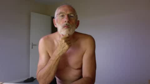 Snapshot of taliesin4321 chatting on 07-15-26, 07:08 Jack Pierrot online show from 07-15-26, 07:08
