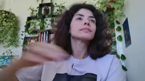 Snapshot of talimajid chatting on 06-07-26, 10:41 Tali Majid online show from 06-07-26, 10:41