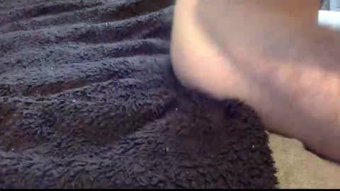 Snapshot of tallandbigboi chatting on 12-04-25, 11:19 tallandlbigboi online show from 12-04-25, 11:19