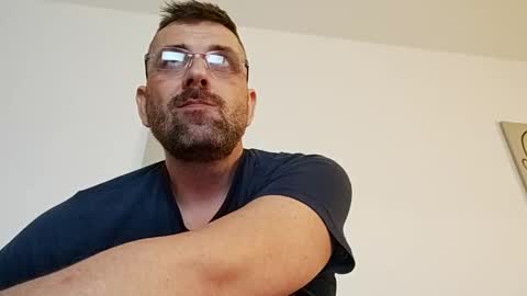 Aligator online show from 02-02-25, 03:10