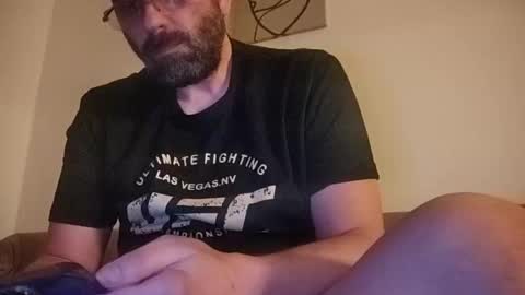 Aligator online show from 02-24-25, 06:04