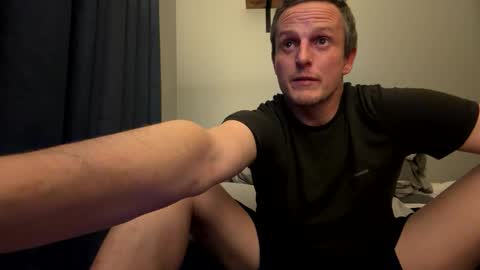 first stream was very fun grateful for every follow and super active chat online show from 04-15-26, 08:43