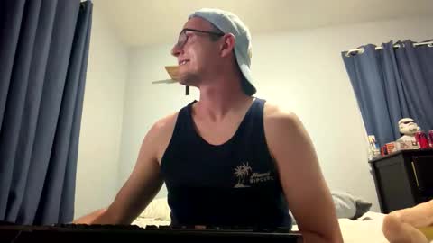 first stream was very fun grateful for every follow and super active chat online show from 06-06-26, 03:44