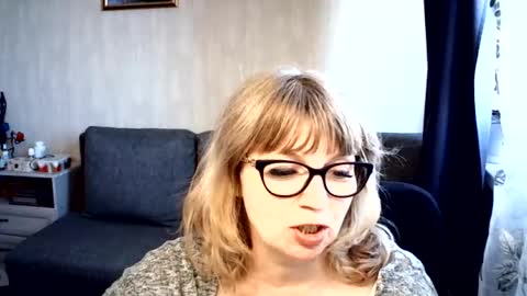 Snapshot of talli_x chatting on 07-18-26, 11:47 Talli online show from 07-18-26, 11:47