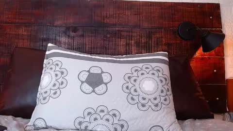    online show from 12-04-24, 10:08