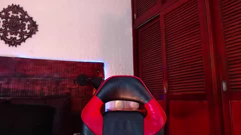    online show from 01-09-25, 10:09