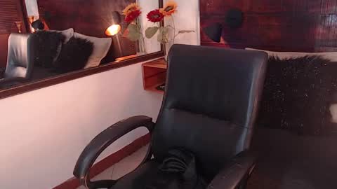    online show from 02-13-25, 06:27