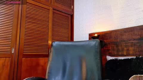    online show from 10-01-25, 09:48