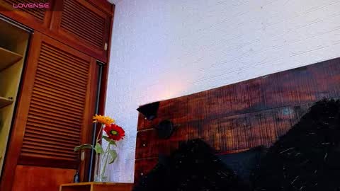    online show from 10-17-25, 10:07