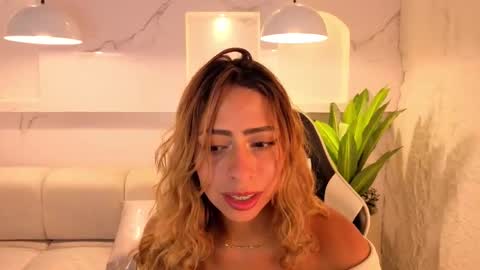 Snapshot of tamara_tp chatting on 02-11-26, 07:19 Tamara online show from 02-11-26, 07:19