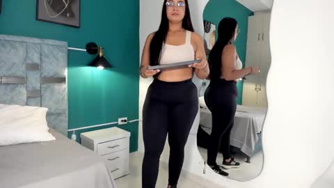 tamaraa online show from 12-15-25, 12:20