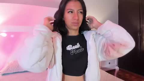 Tamy  online show from 11-17-25, 12:22