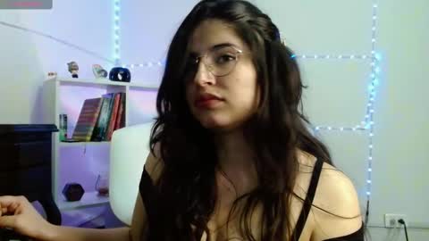 Snapshot of tami_ramirez__ chatting on 02-24-25, 03:55 Tami online show from 02-24-25, 03:55