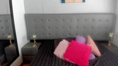 Tamy Vega online show from 01-09-25, 05:11