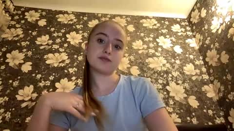 Karina online show from 05-20-26, 06:03