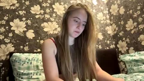 Karina online show from 05-30-26, 06:16