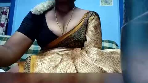Snapshot of tamilmadhi520 chatting on 06-24-26, 05:45 tamilmadhi520 online show from 06-24-26, 05:45