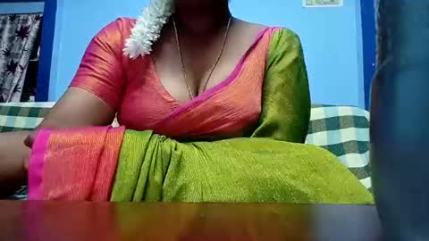 Snapshot of tamilmadhi520 chatting on 07-20-26, 05:15 tamilmadhi520 online show from 07-20-26, 05:15