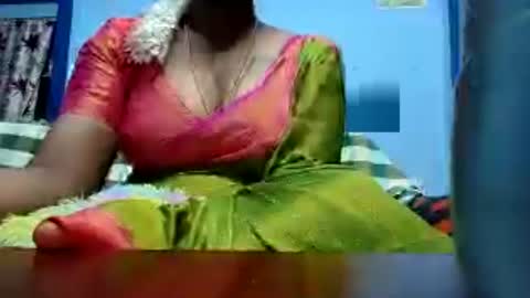 Snapshot of tamilmadhi520 chatting on 07-21-26, 05:32 tamilmadhi520 online show from 07-21-26, 05:32