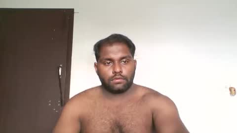 Snapshot of tamilpaiyan09 chatting on 11-14-25, 09:52 tamilpaiyan09 online show from 11-14-25, 09:52