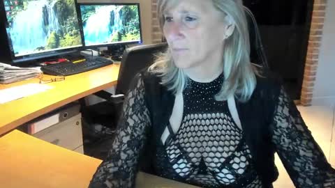 Tammy online show from 12-29-24, 09:39