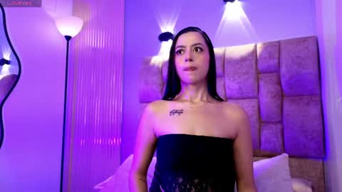 Snapshot of tammy_greyyx chatting on 06-16-26, 06:43 tammy_greyyx online show from 06-16-26, 06:43