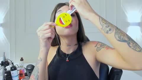 tammy_sweett1 online show from 03-12-26, 02:45