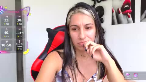 tammy  online show from 11-11-25, 05:35