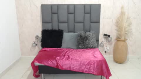 Snapshot of tammycooperr_ chatting on 01-09-25, 10:41 tammycooperr online show from 01-09-25, 10:41