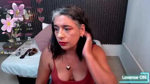 Snapshot of tammylynn45 chatting on 10-02-25, 06:59 Tammy Lynn online show from 10-02-25, 06:59