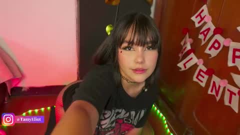 Tamy online show from 09-25-25, 03:21