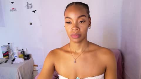 tamylynn online show from 03-09-26, 08:24