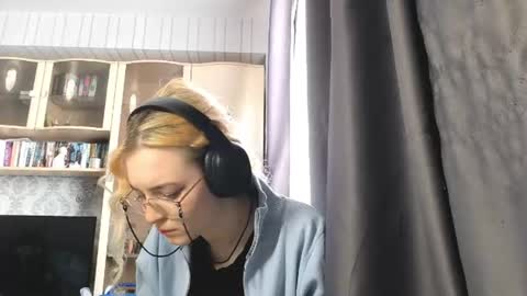 Adeline online show from 07-30-26, 03:22