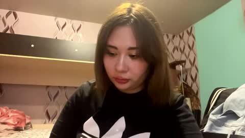 Snapshot of tandykuligowski chatting on 04-08-26, 04:29 Marry online show from 04-08-26, 04:29