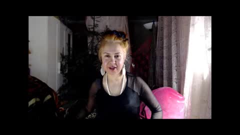 Milena online show from 03-11-25, 09:04