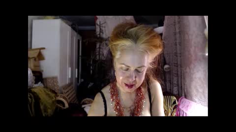 Milena online show from 11-17-25, 03:18