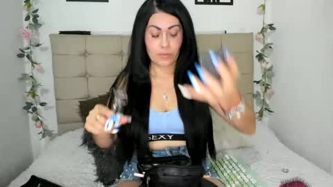 Snapshot of tania_mature chatting on 09-20-25, 05:47 tania online show from 09-20-25, 05:47